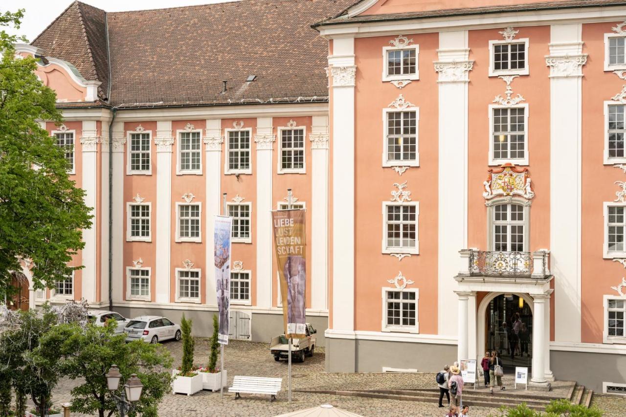 Gaestehaus Am Schlossplatz Z. 3 メーアスブルク エクステリア 写真