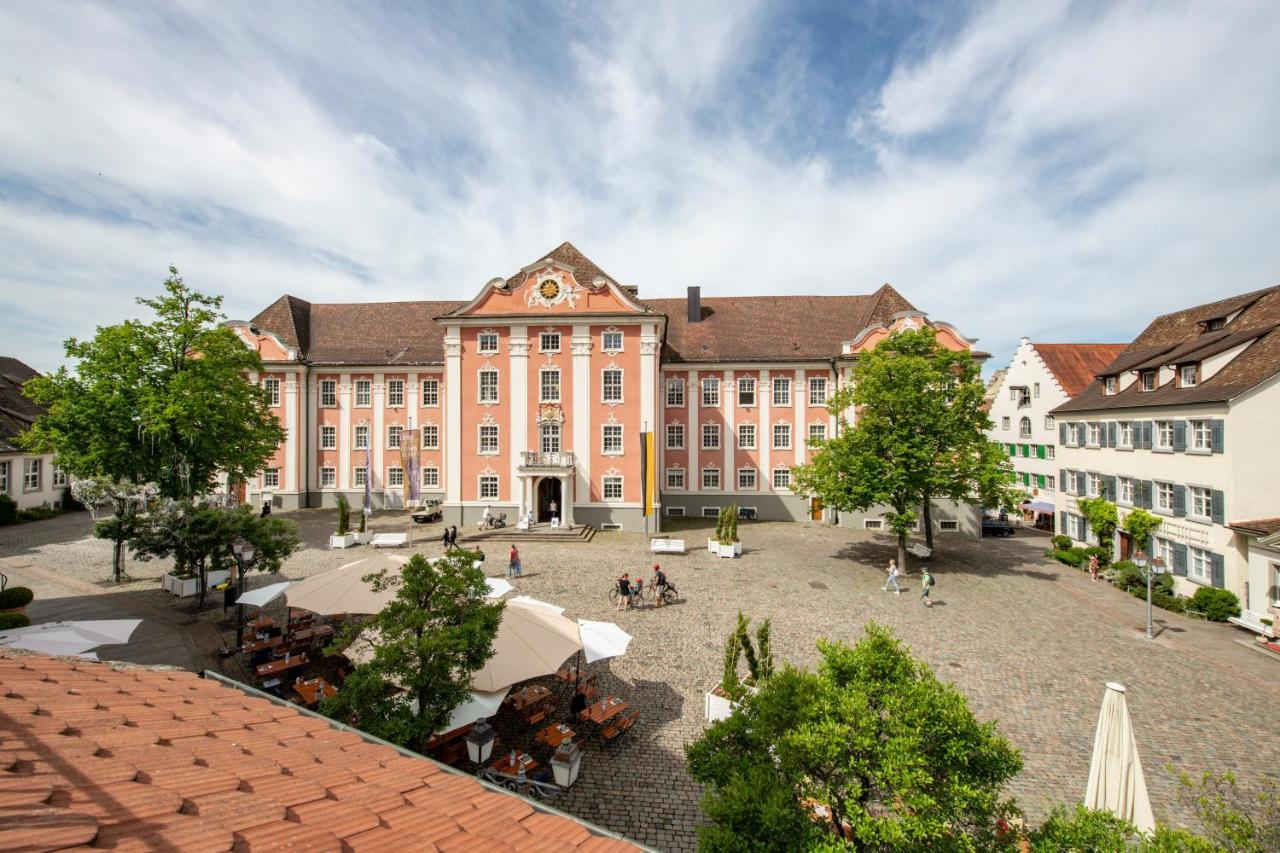 Gaestehaus Am Schlossplatz Z. 3 メーアスブルク エクステリア 写真
